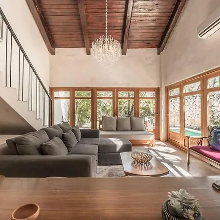 Villa Paradise: Luxe 3br & Private Pool *