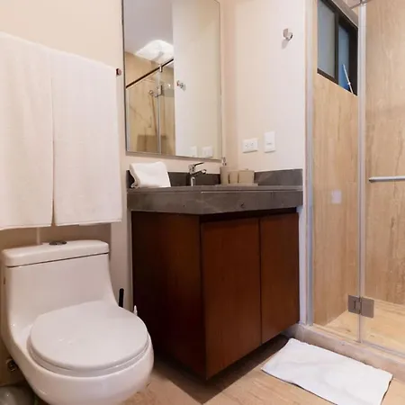 Luxury & Modern In Amenities By Yeah Apartment *