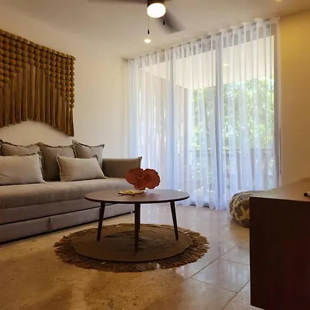 Aldea Zama 2br/private Plunge Pool/balcony/rooftop Apartment