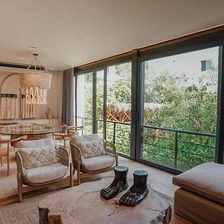 Exclusive And Stunning 3 Bd Jungle View Flat In