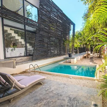 Casa Cristal - 4 Elements, Feeling Abroad Villa Tulum