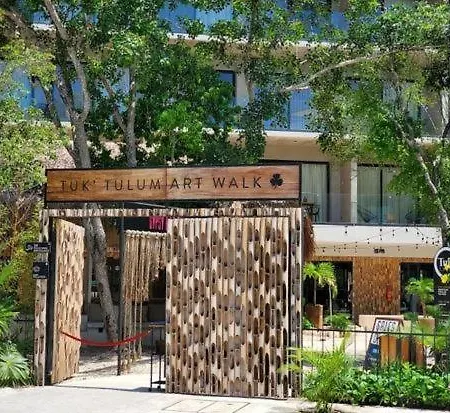 Tuluminati Luxury Depa Tuk Apartment