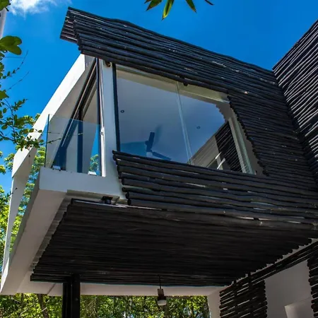 Casa Cristal - 4 Elements, Feeling Abroad Villa *