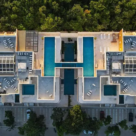Apartment New Beautiful Good Luck Department Pool Roof