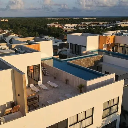 New Beautiful Good Luck Department Pool Roof Apartment *