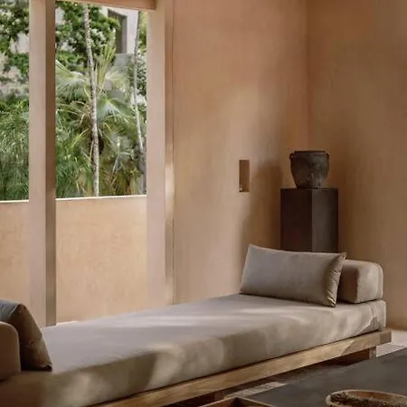Luxury Pyramid @the Jungle Villa