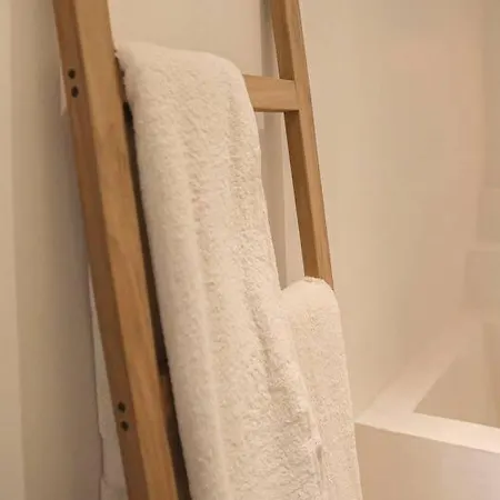 Apartment Luxury Art Studio In