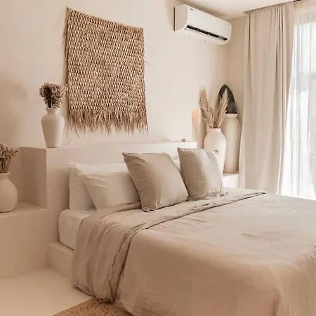 Apartment Luxury Art Studio In