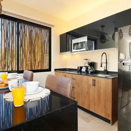 Increible Apartamento En Piscina Jacuzzi Privado Bbq