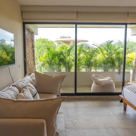 Xamira Luxury Hotel