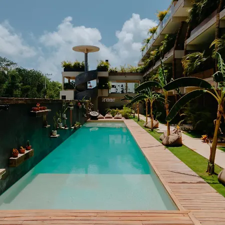 Xamira Luxury Hotel *