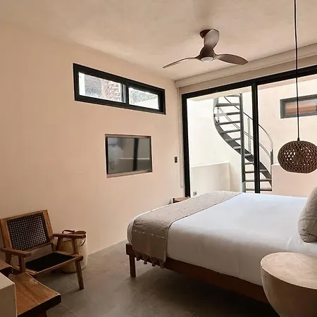 Villa Alterhome Atman Travel