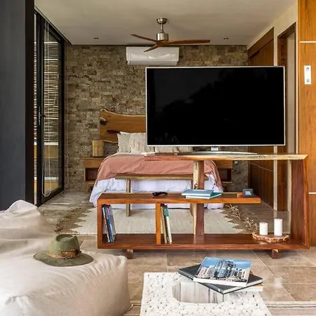 And Relax In The Jungle Of 3001 Apartment Tulum