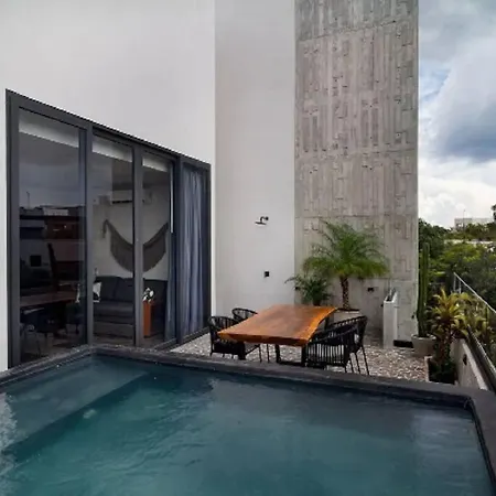 Exceptional Penthouse In Centro With Views! Apartment *