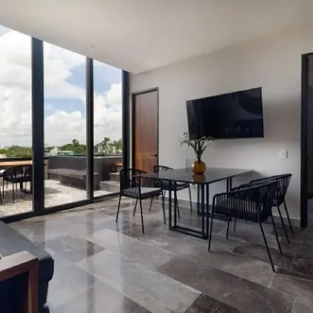 Exceptional Penthouse In Centro With Views! Apartment *