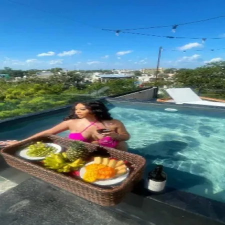 Exceptional Penthouse In Centro With Views! Apartment Tulum