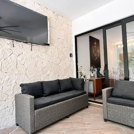 Nuevo! Naia Tulum