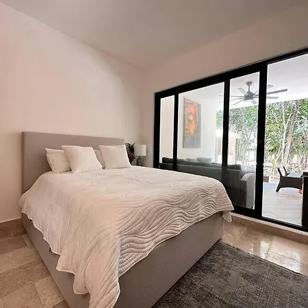 Nuevo! Naia Tulum
