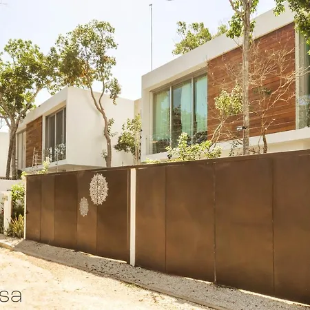 Villa Modern & Spacious W/ Private Pool In Tulum.