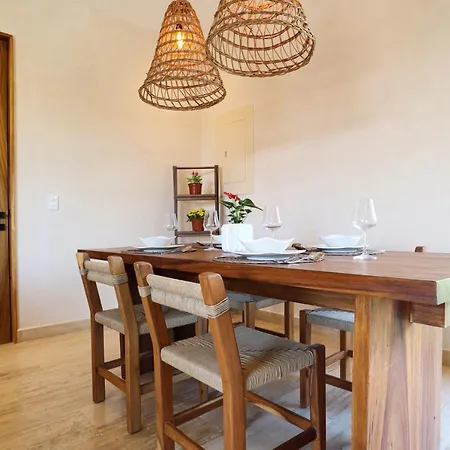 Akbal Apartment *