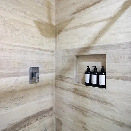 Super Spacious 1br In Trendy La Veleta With Rooftop Pool And Jungle Gym