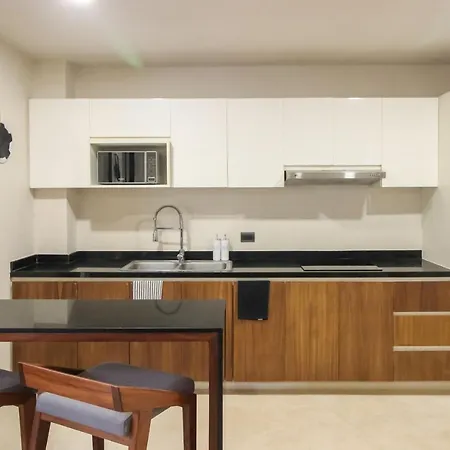 Super Spacious 1br In Trendy La Veleta With Rooftop Pool And Jungle Gym Tulum