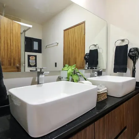 Super Spacious 1br In Trendy La Veleta With Rooftop Pool And Jungle Gym Apartment