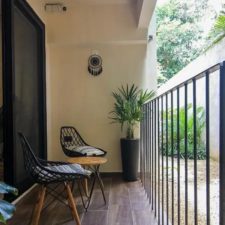 Super Spacious 1br In Trendy La Veleta With Rooftop Pool And Jungle Gym * Tulum