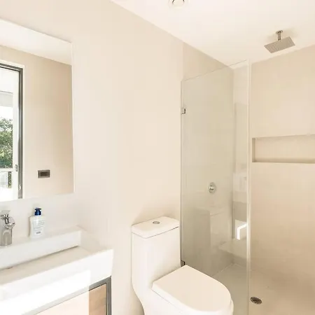 2 Bedroom 2 Badroom Great Location Apartment