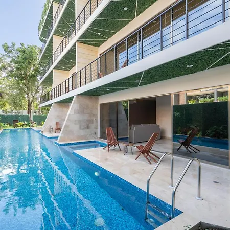 Luxury Apt/aldea Zama/pool View 50mbps Internet Apartment *