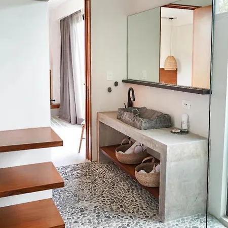Spacious And Comfortable Apt. With Pool In * Tulum