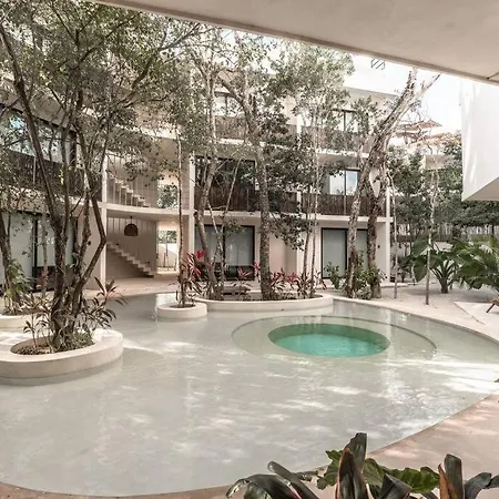 Apartment Cozy Studio, Pool, Great Location *