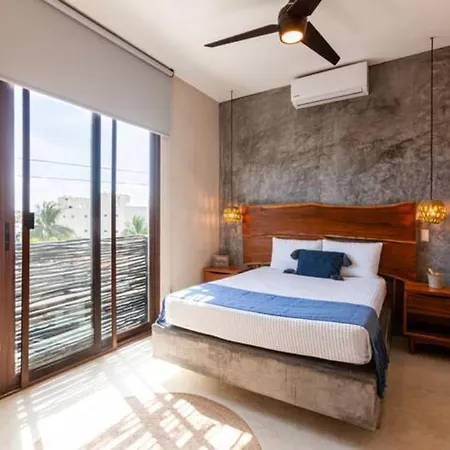 Saadhu Apartment