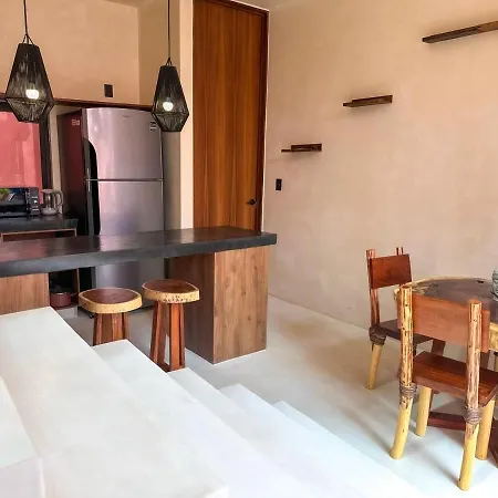 Apartment Barrio Maya Villa: 2br Designer Pool *