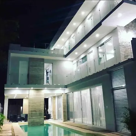 Villa Gigante *