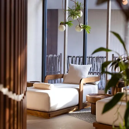 Secrets & Club (adults Only) Resort