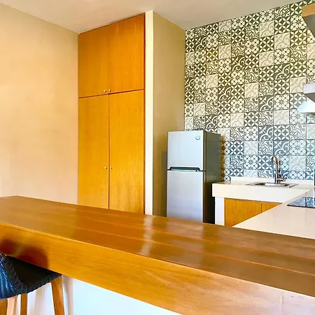 Manor Baroness By Andiani Apartment *