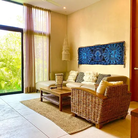 Manor Baroness By Andiani Apartment *