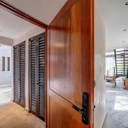 Chic New With Pool Near Beach Ruins