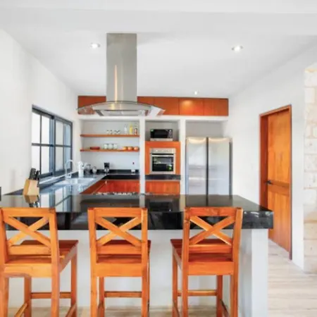 *luxury Family & Friends 4bd P/pool In La Selva*