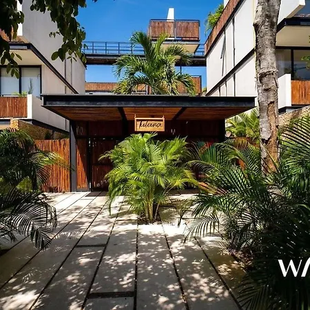 2 Bedroom Spacious Great Located Top Amenities *