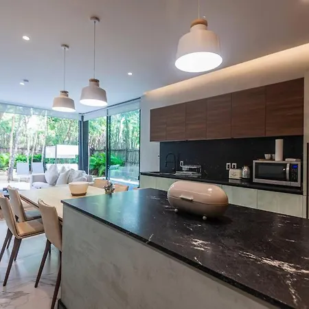 Apartment *cozy P/poo 3br, 10 Min Beach Tulum* Tulum