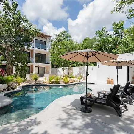 Erena Apartment *