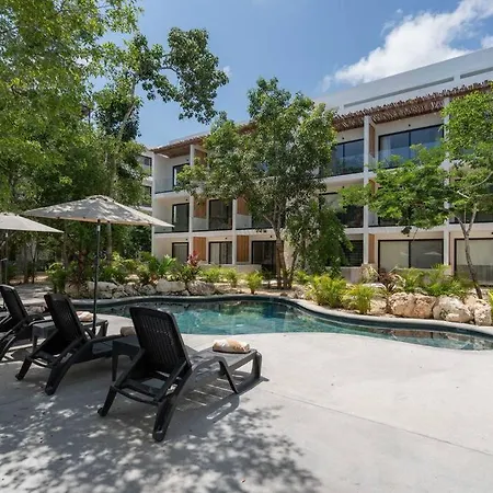 Erena Apartment *