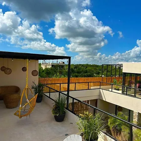 * Wamai Loft Apartment