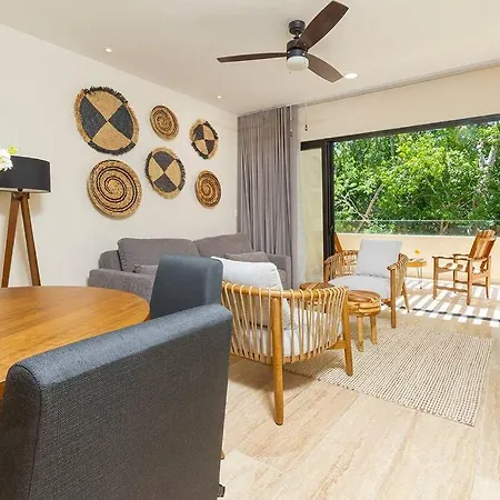 Magic In Paramar Viva Apartment *