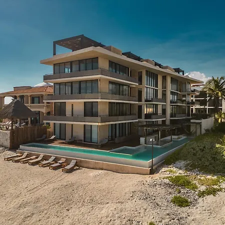 Apartment Direct Access To The & Private Rooftop Pool