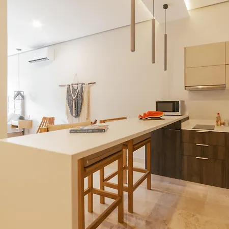 Apartment Studio/hotel Zone/infinity Pool/amira-203b By Sandy Powerpul