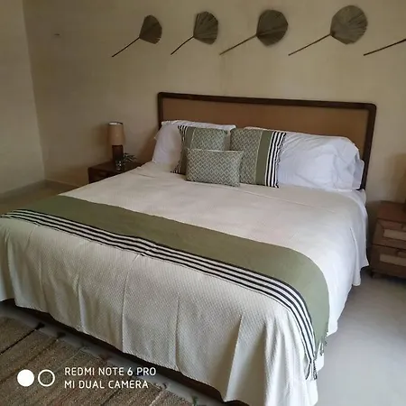 Villa Surenna Bella - 3 Bedroom With Pool *