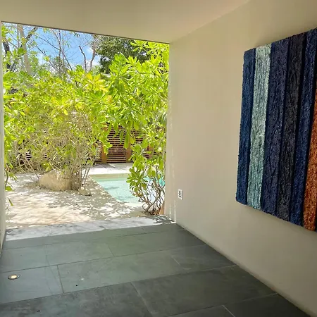 Apartment 2br Spacious Apt In With Pool By Solmar